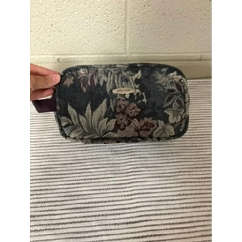 Vintage Pierre Cardin Floral Tapestry Toiletry Bag Travel Cosmetic Pouch Shave